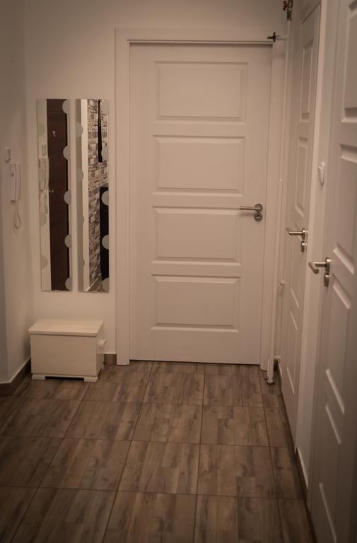 Anna Apartman ジュール エクステリア 写真